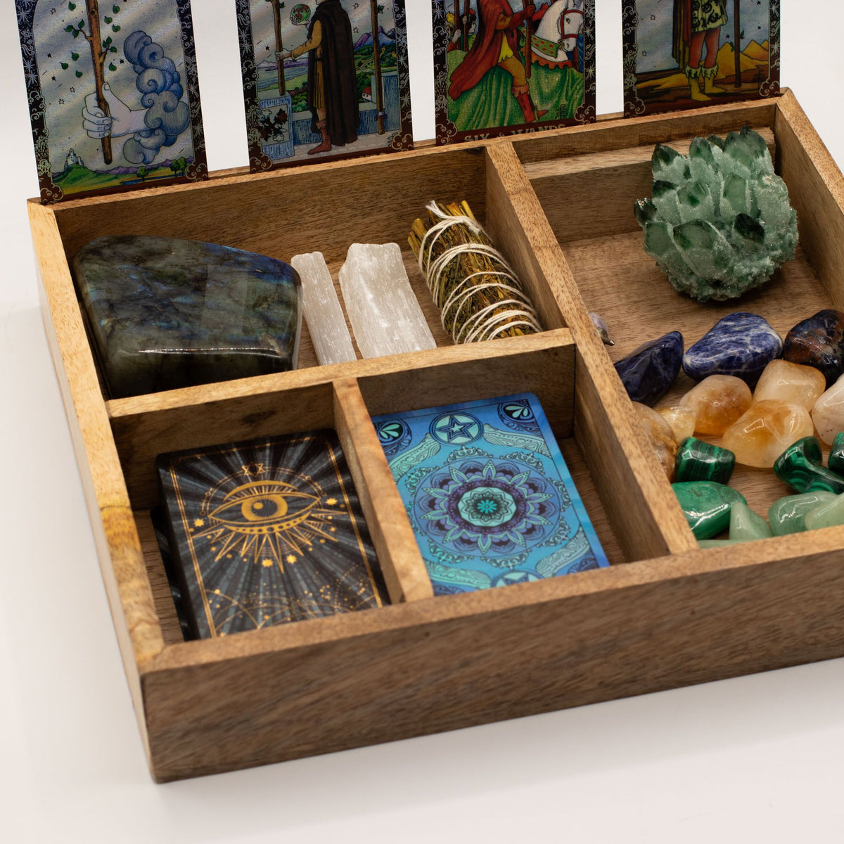 Caja de tarot de cuatro compartimentos con soporte para cartas